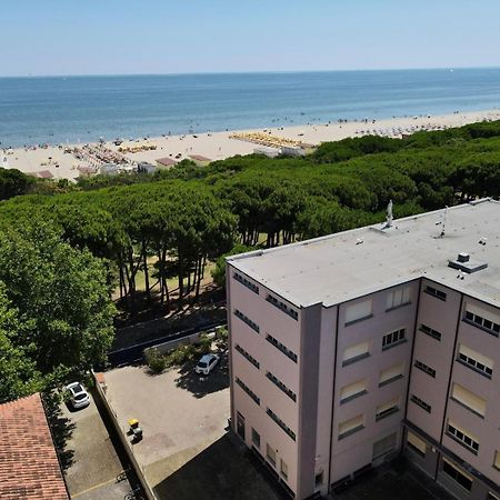 Meet Hostel Cervia Eksteriør billede