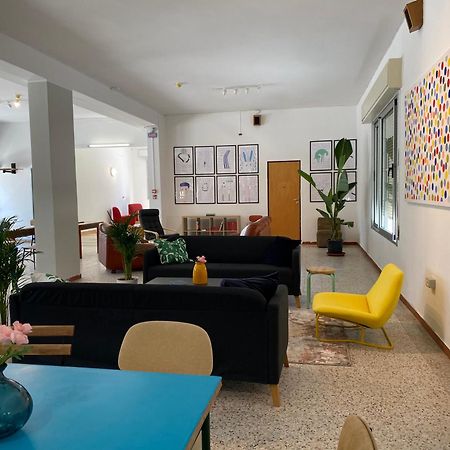 Meet Hostel Cervia Eksteriør billede