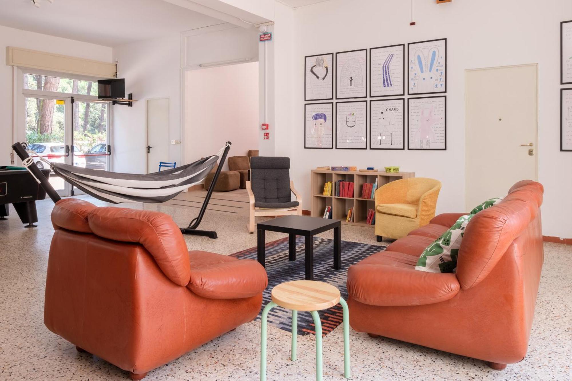 Meet Hostel Cervia Eksteriør billede