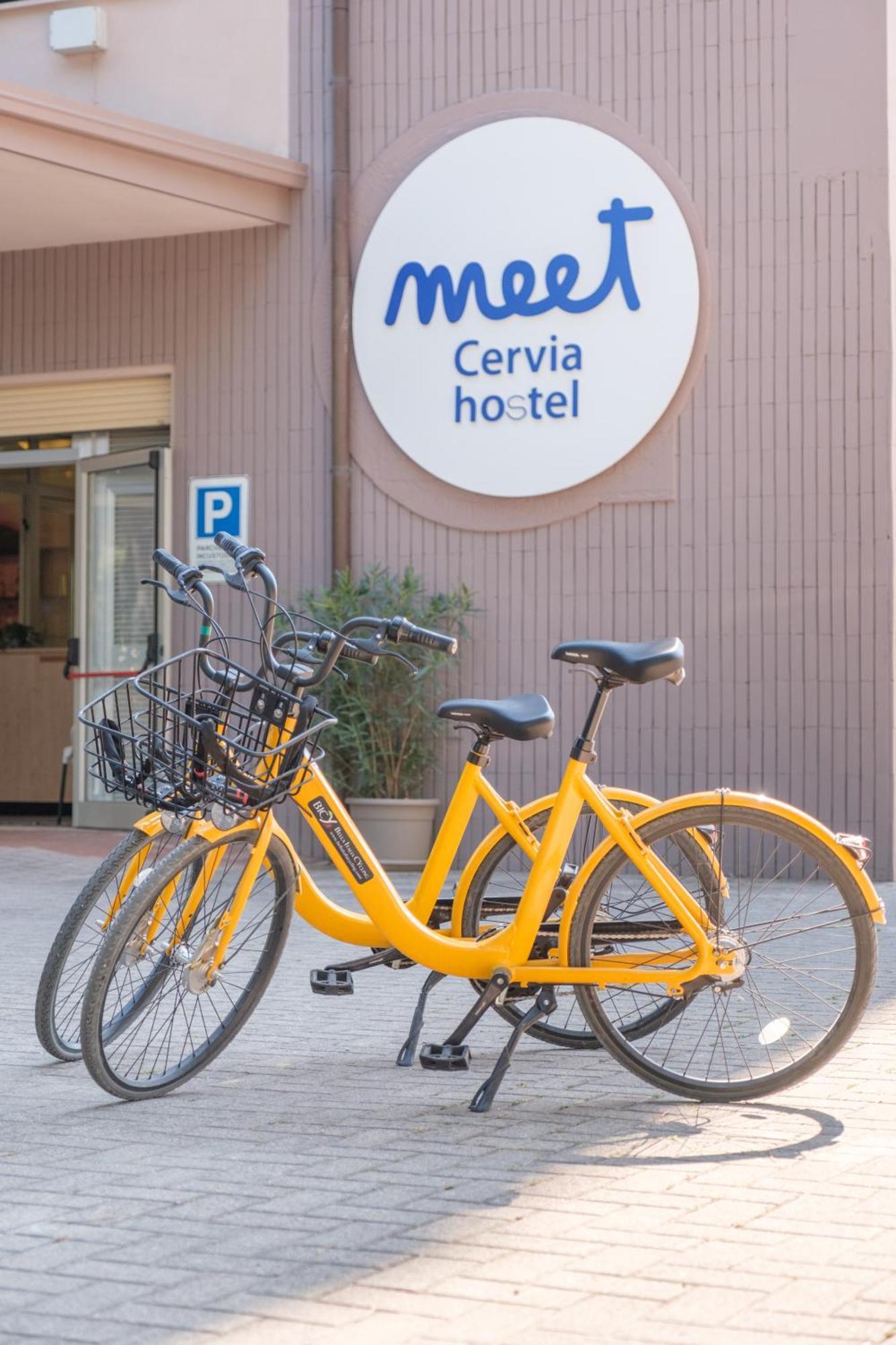 Meet Hostel Cervia Eksteriør billede