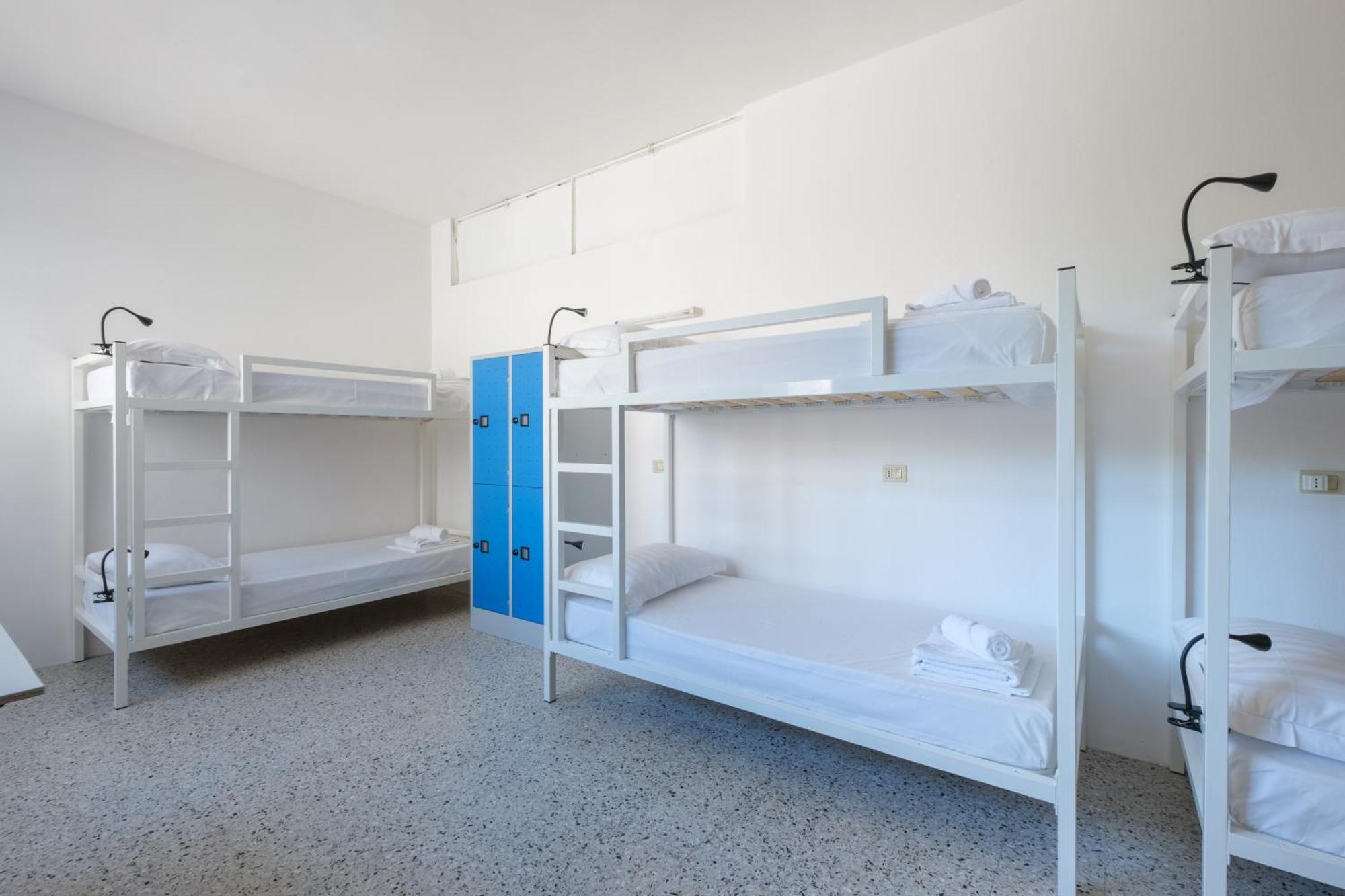 Meet Hostel Cervia Eksteriør billede