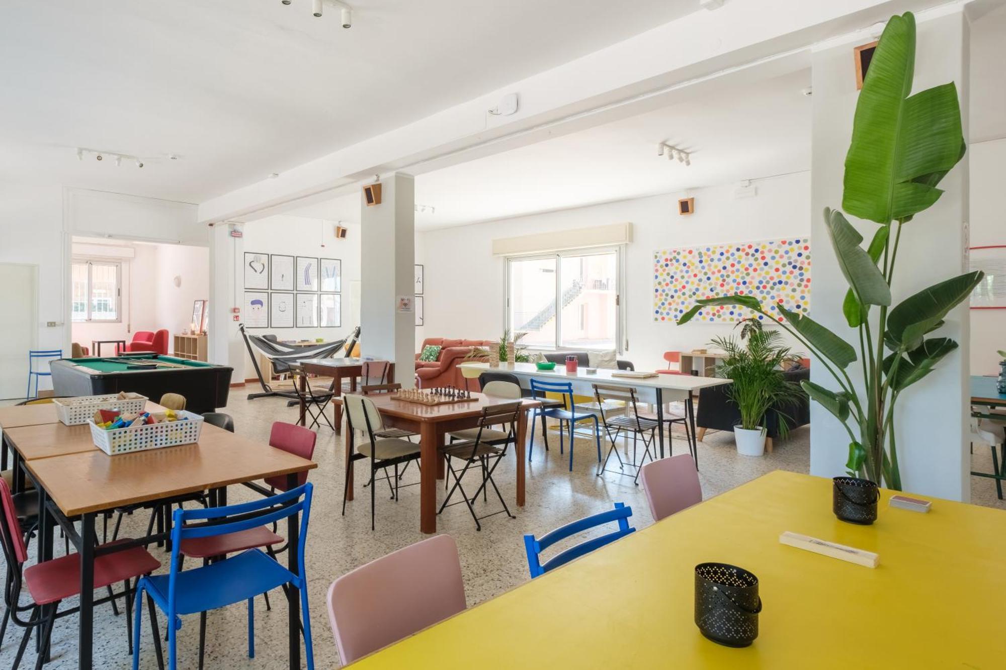 Meet Hostel Cervia Eksteriør billede
