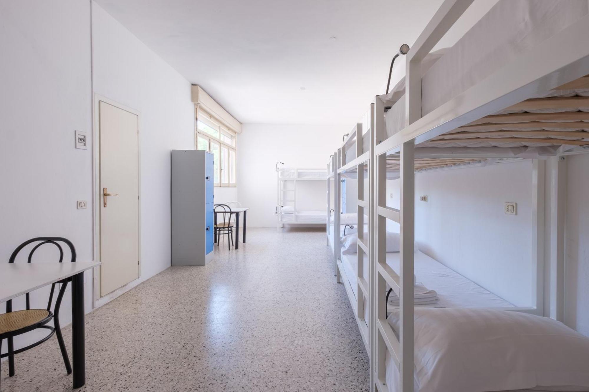 Meet Hostel Cervia Eksteriør billede