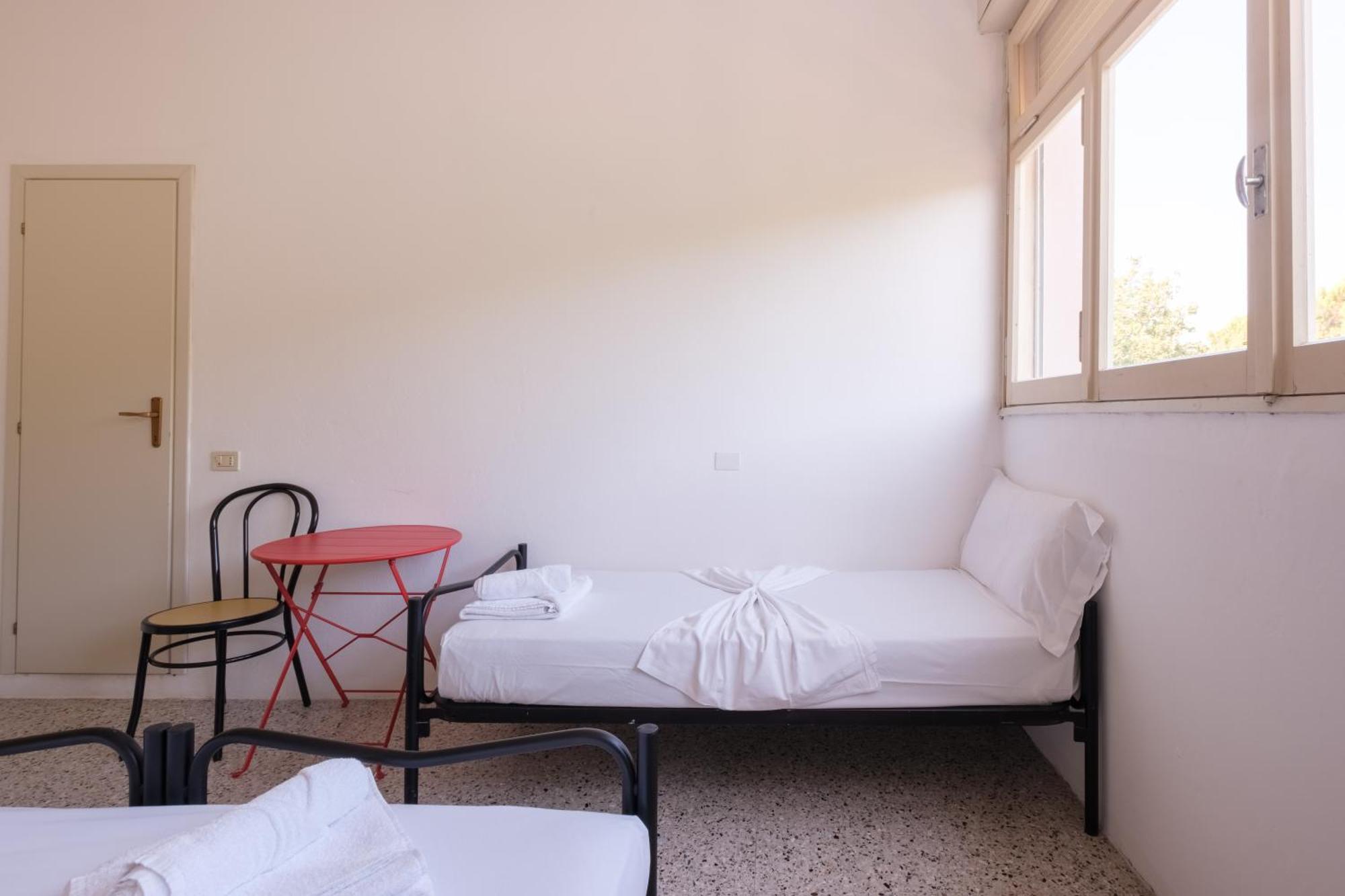 Meet Hostel Cervia Eksteriør billede