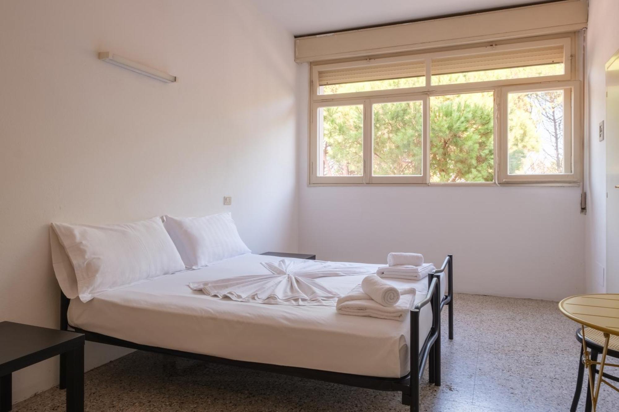 Meet Hostel Cervia Eksteriør billede