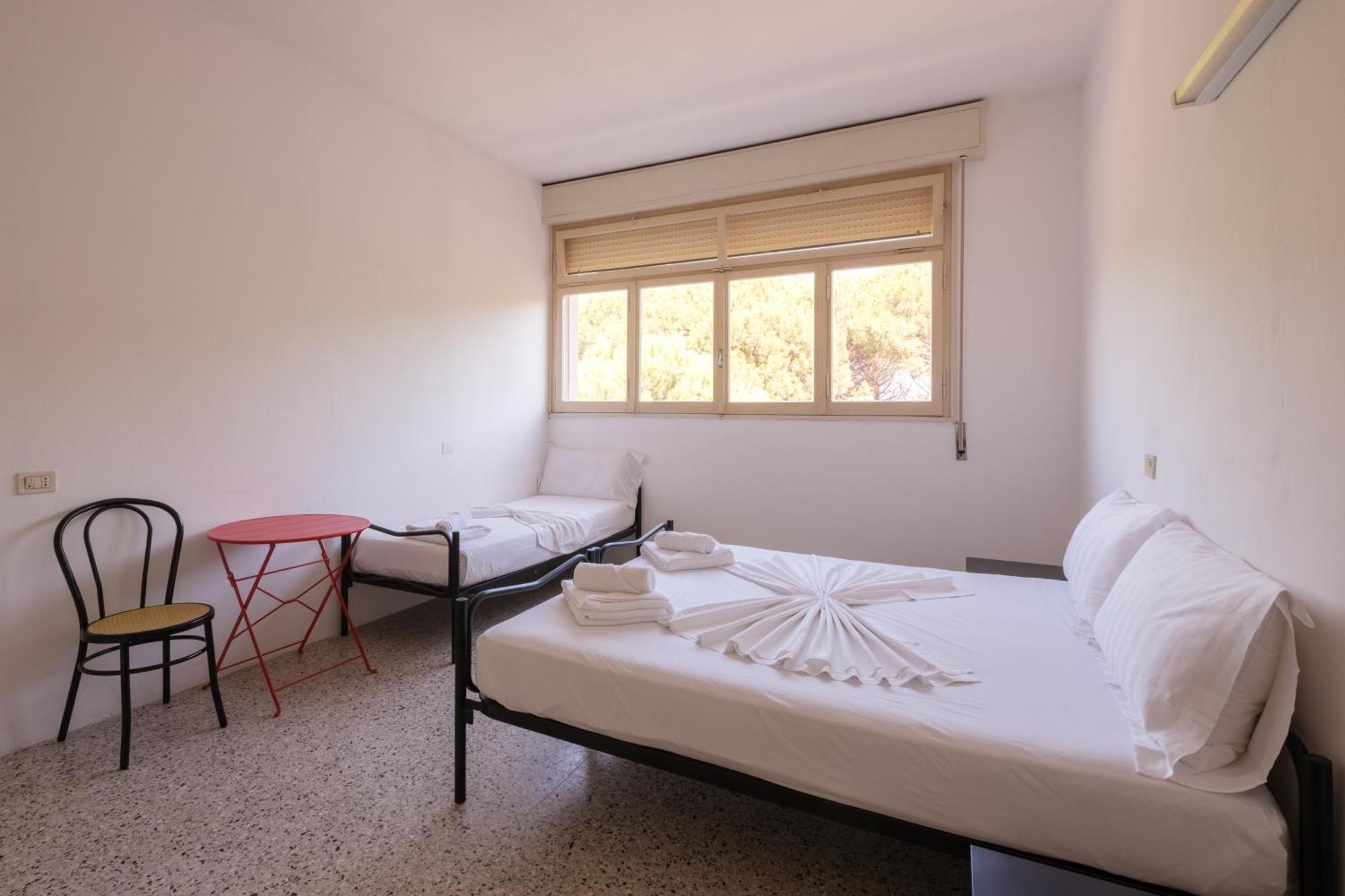 Meet Hostel Cervia Eksteriør billede