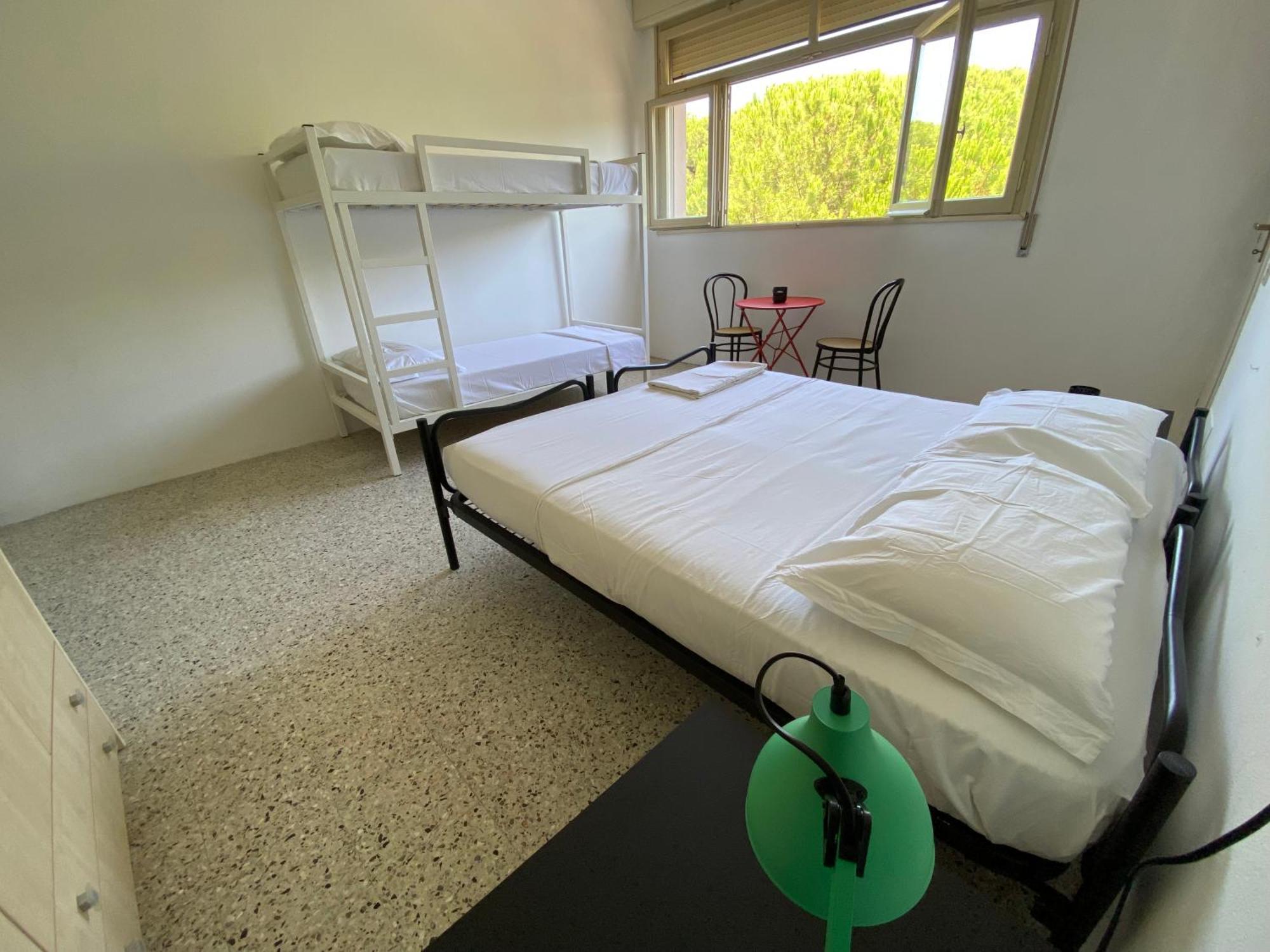 Meet Hostel Cervia Eksteriør billede